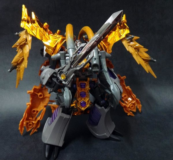 Transformers Prime AM 19 Gaia Unicron In Hand Images   It That A Combiner  (26 of 32)